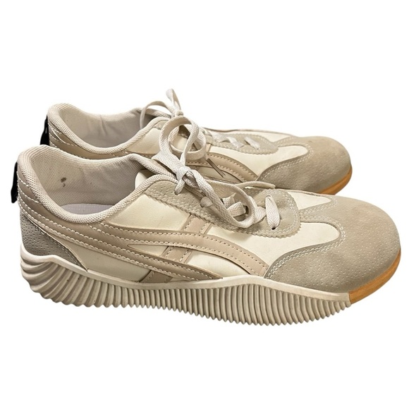 de florance Shoes - DF De Florance Cloudea tan and white lace up sneakers